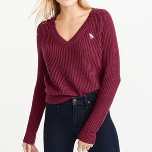 abercrombie and fitch icon burgundy sweater